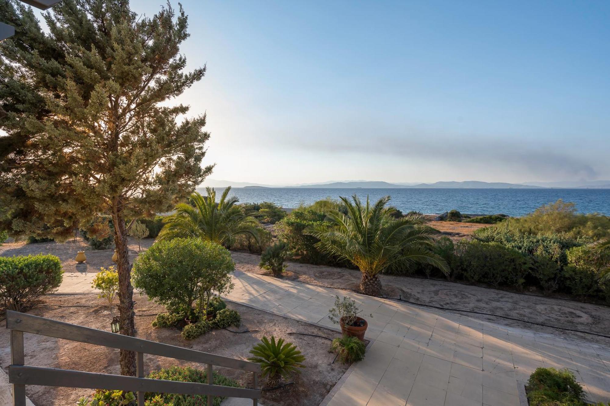 Marfaia - Villa By The Sea Agioi المظهر الخارجي الصورة